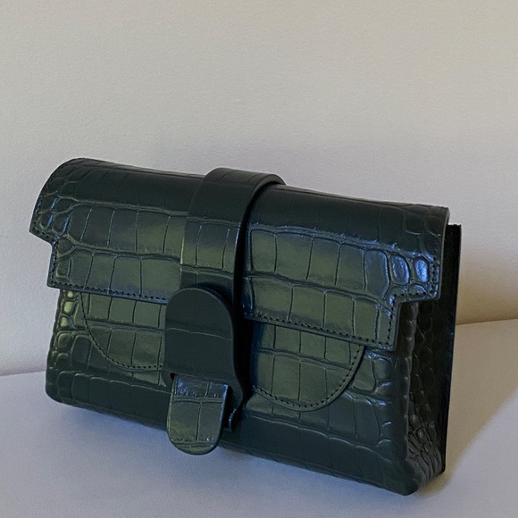 SENREVE Aria Green Leather Croc-Embossed Belt Bag - Picture 13 of 16